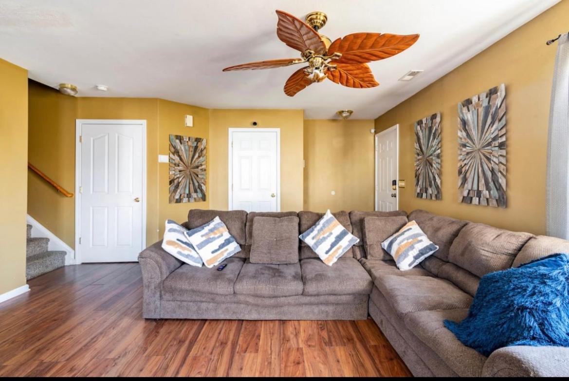 Cozy Home Away From Home! Charlotte Exterior photo